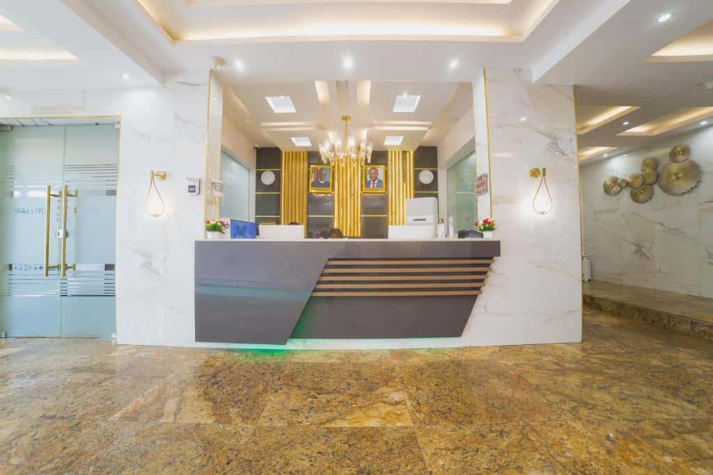 Lobby & Common Areas 1