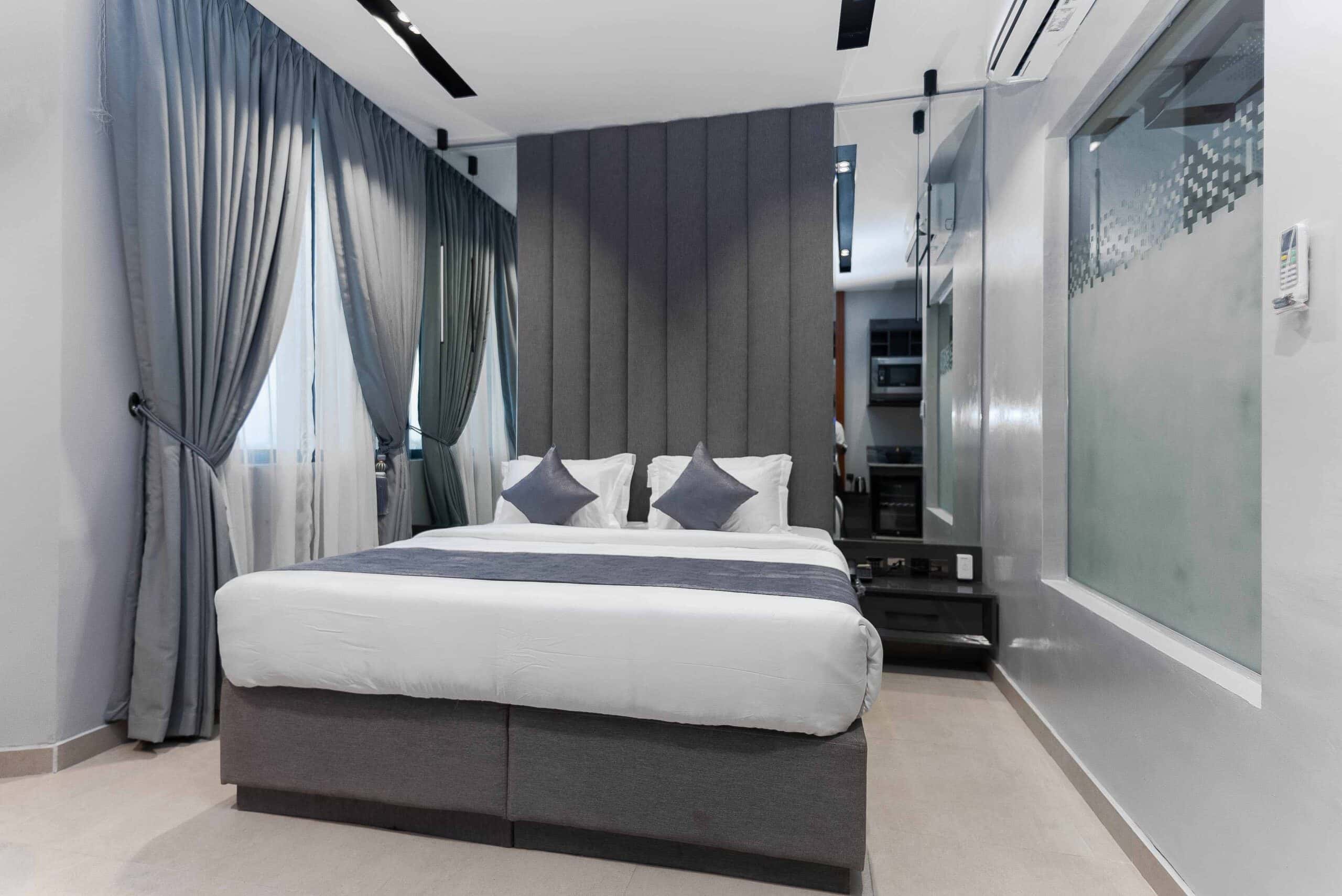Studio Rooms 9