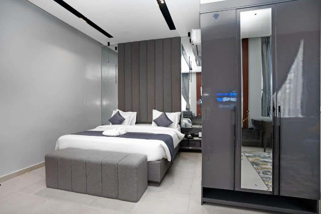 Studio Rooms 15