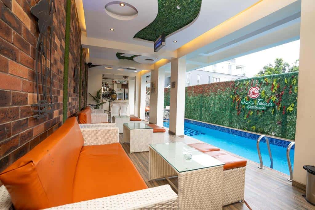 Lobby & Common Areas 3
