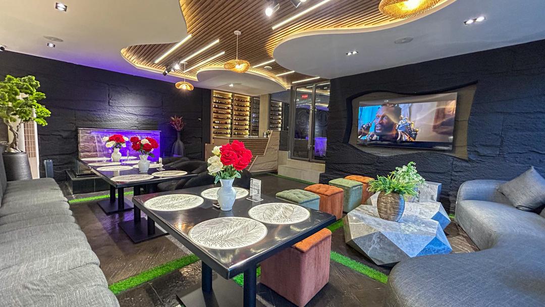 VIP Restaurant 1