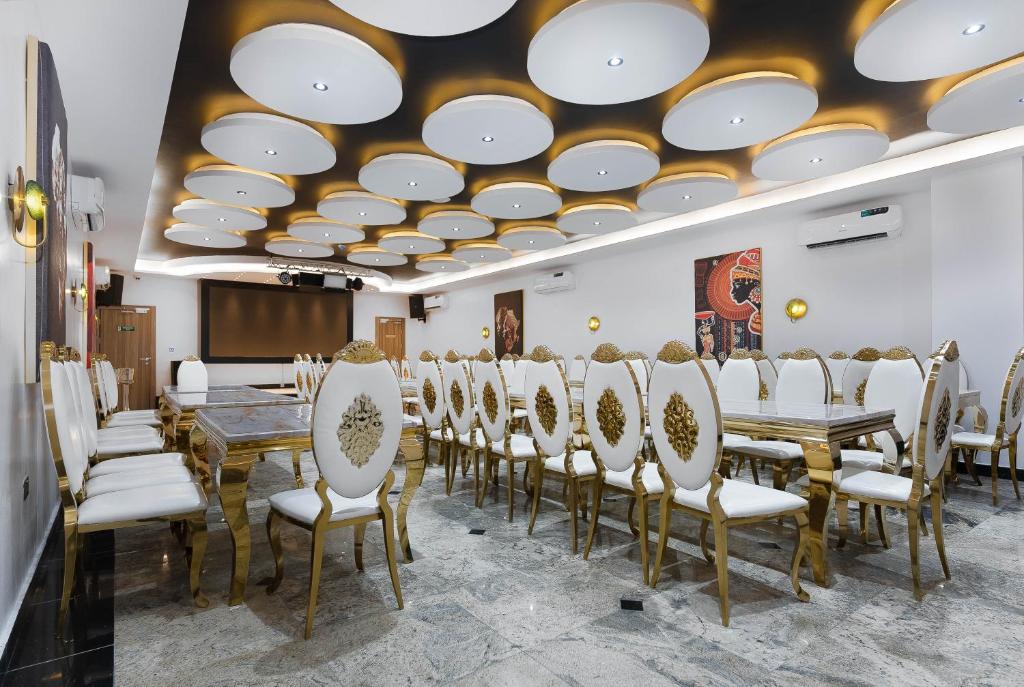 Banquet Hall 1